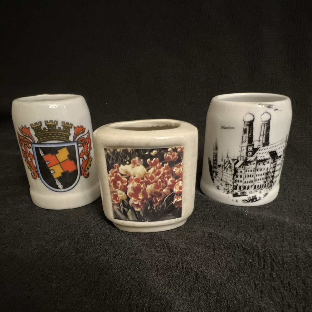Vintage Miniature Beer Steins Mugs Lot Munchen Munich & Coat Of arms & Vase 3 Pc